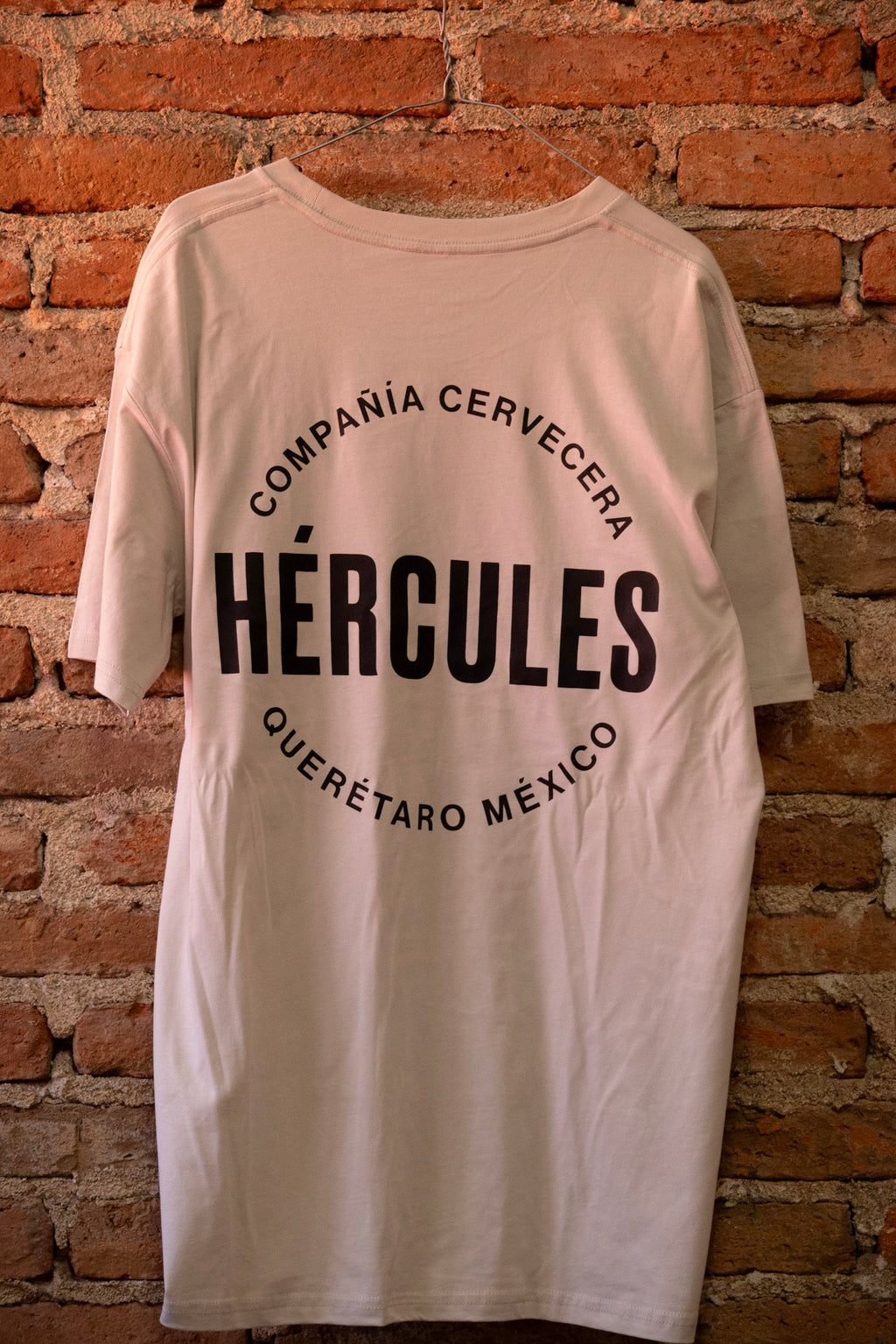 Playera - Logo Hércules - Hueso